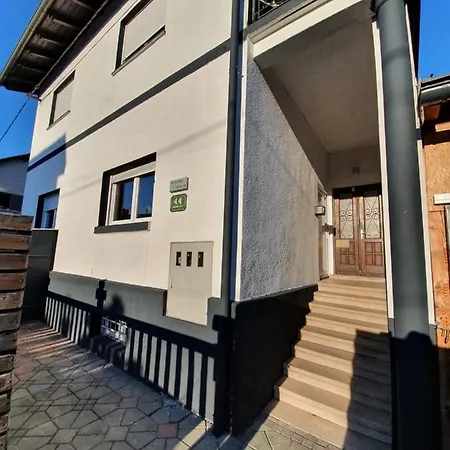 شقة Ljubljana Apartment